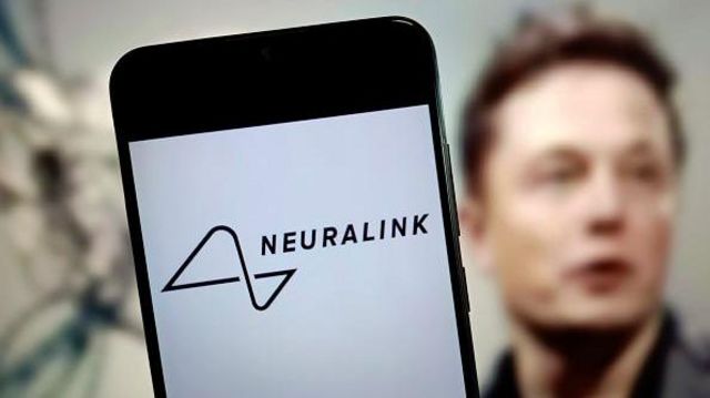 Is Elon Musk’s company looking for volunteers to have BCI sensors implanted in their brains?